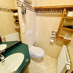 Doppelzimmer Tafel, Direkt Am Alten Strom Apartment
