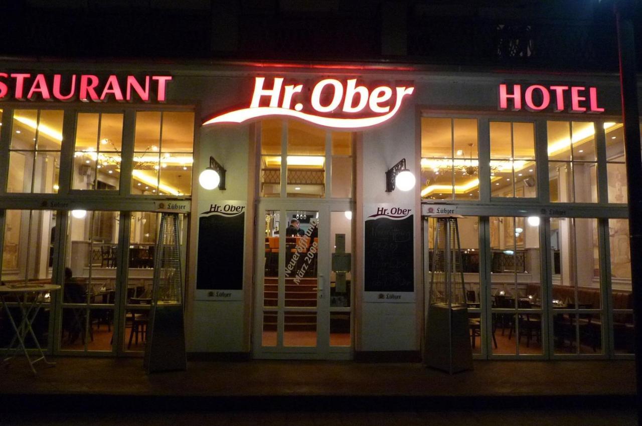 Doppelzimmer Tafel, Direkt Am Alten Strom Apartment Rostock